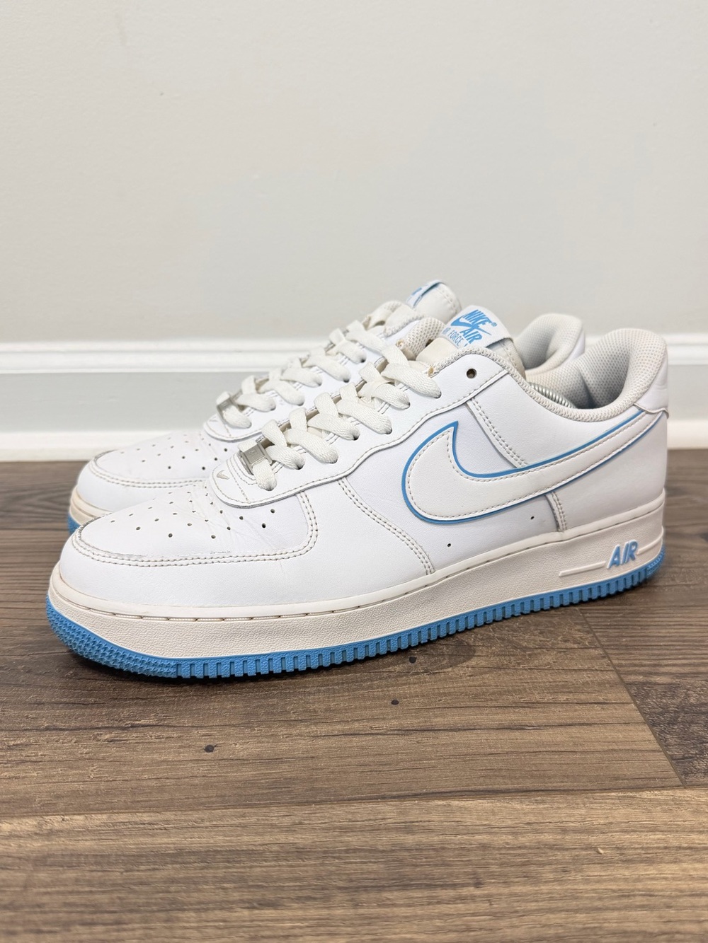 Nike Air Force 1 Low Men’s White Blue Sneakers Size 12